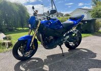 Suzuki GSX-R750 - Streetfighter