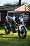 KTM Duke 125