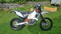 KTM 690 Enduro R