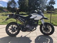 Ducati Hypermotard 796