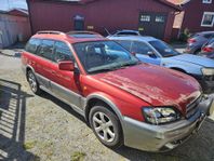 Subaru Outback 3.0 säljes i delar