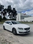 Volvo V60 D6 Plug-in Hybrid AWD