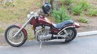 Suzuki Intruder 1400 , bes UA. 2500 mil.