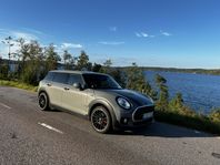 MINI Cooper Clubman 