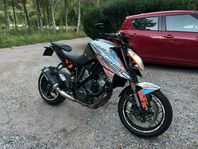 KTM 1290 SUPER DUKE R