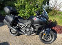 Honda NT 1100 2023 Endast 10 mil!