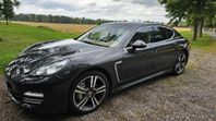 Porsche Panamera 4S PDK Sport Chrono V8