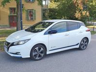 Nissan Leaf  N-Connecta 40 kWh 2019, vit, 5000 mil 