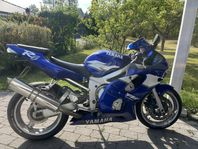 Yamaha R6 Stockholm Nybesiktigad