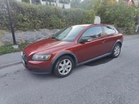 Volvo C30 2.0 - Kamkedja - Nybesiktad