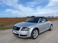 Audi TT Quattro Roadster 1.8 TS Baseball edition