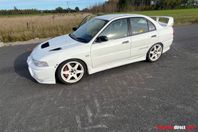 Mitsubishi Lancer Evolution 2.0 4WD