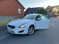 Volvo V60 D2 Powershift Summum, Volvo on Call.