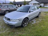 Audi A4 Sedan 1.8 T quattro