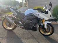 Yamaha fz8 