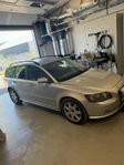 Volvo V50 D5 Momentum Euro 4. Ev byte