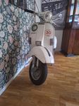 Vespa P 200 E