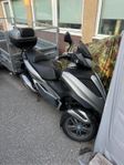 Piaggio mp3 300