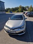 Toyota Auris Touring Sports Hybrid e-CVT Active Plus, Comfor