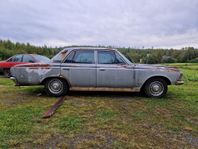 Toyota Crown Sedan 2.3