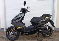 moped Yamaha 2019