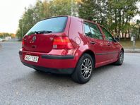 Volkswagen Golf 5-dörrar 1.6 Euro 4