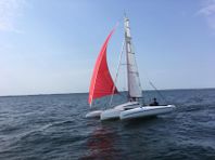 Astus 20.5 Sport (trailerbar trimaran) 2018