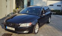 Volvo V70 D2 Momentum Aut/Navi/Taklucka/VOC/Elbagage/Drag