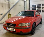 Volvo S60 2.4 nybesiktad