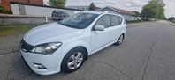 Kia CEED cee'd_sw 1.6 CRDi ECO Euro 5