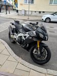 Aprilia Tuono V4 Factory - Elektorniska Öhlins - 13**Mil 