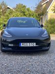 Tesla Model 3 Long Range AWD 440hk En-Bruk Moms bil Leasbar