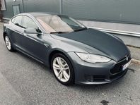 Tesla Model S 85 Free supercharging