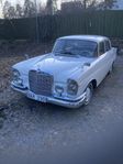 Mercedes-Benz W111 W112