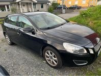 Volvo V60 D2 Momentum Euro 5