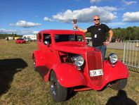 HotRod Ford Model Y Tudor 1934