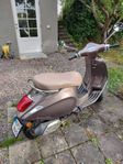 Vespa Primavera 50 4T