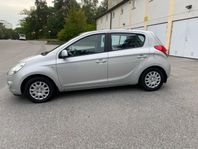 Hyundai i20 5-dörrar 1.2 NY BESIKTAD 