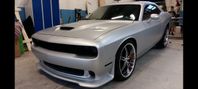 Dodge Challenger 6.4 V8 HEMI 2012 med Hellcatfront