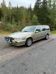 Volvo V70 2.4