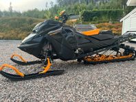 Ski-doo summit expert 850 -24