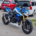 Suzuki gsr750