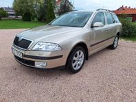 Skoda Octavia Kombi 2.0 FSI 4x4