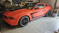 Ford Mustang Boss 302 GT