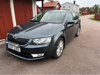 Skoda Octavia Kombi 1.6 TDI 4x4 Drivers Edition Euro 5