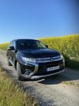 7 sitsig Mitsubishi Outlander 2.0 4WD CVT Business Euro 6