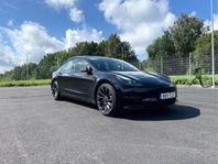 Tesla Model 3 Performance