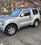 Mitsubishi Pajero 3-dörrar 3.2 DI-D  V6 4WD Automat,