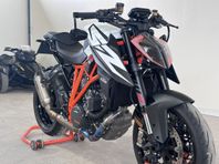 KTM 1290 superduke r - akrapovic 