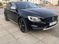 Volvo V60 Cross Country D4 AWD Geartronic Summum Euro 6